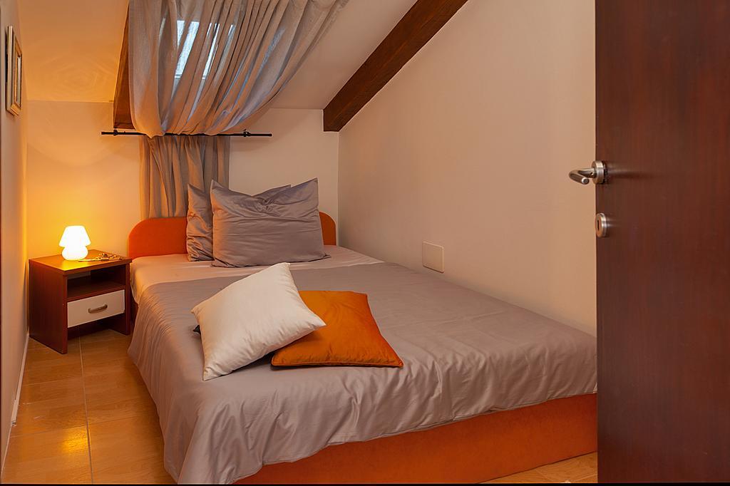 Villa Croatica Apartments Zaboric Buitenkant foto