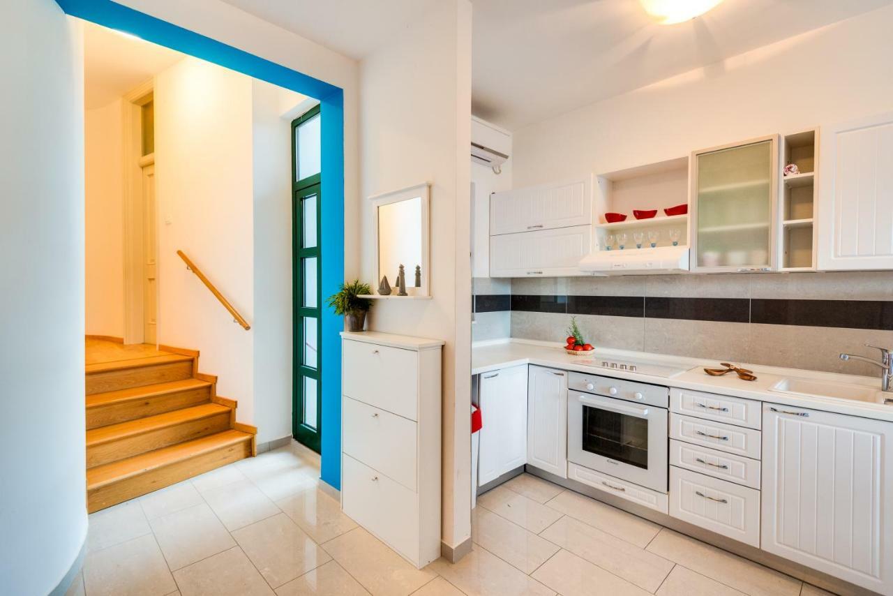 Villa Croatica Apartments Zaboric Buitenkant foto