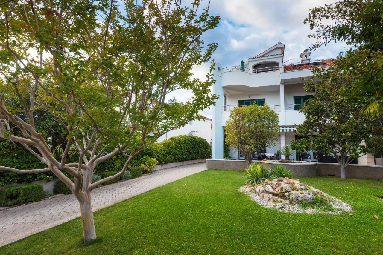 Villa Croatica Apartments Zaboric Buitenkant foto